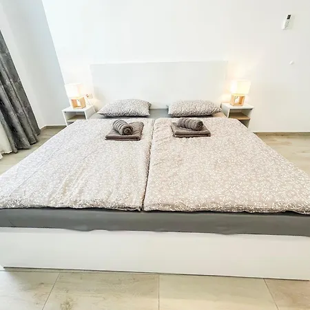 1 Bedroom 923 Apartamento *